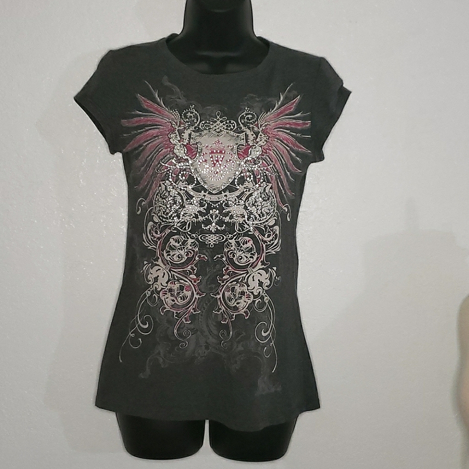 Roxy Medium